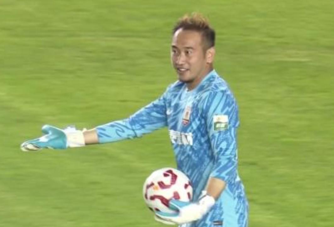 亚泰门将吴亚轲：不可以放弃，一旦心死，比赛就提前结束了