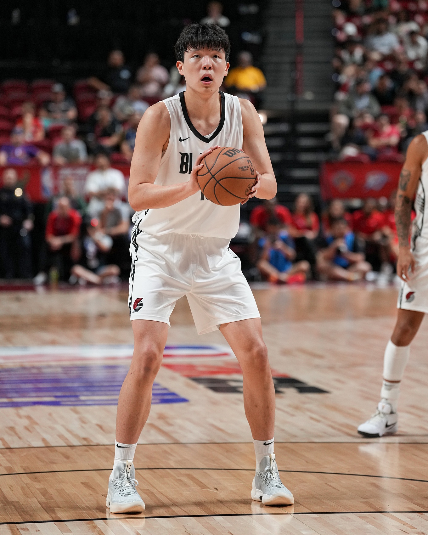 爱游戏（ayx）| 爱游戏体育官方网站 - AYX SPORTS-队记：杨瀚森小腿和姚明一样强壮&amp;下肢力量够 但整体力量需提升